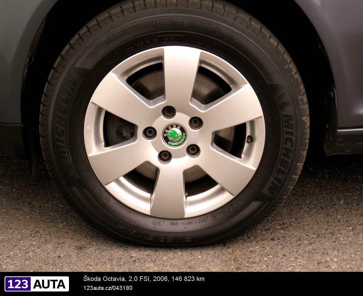 Škoda Octavia, 2006 - pohled č. 10