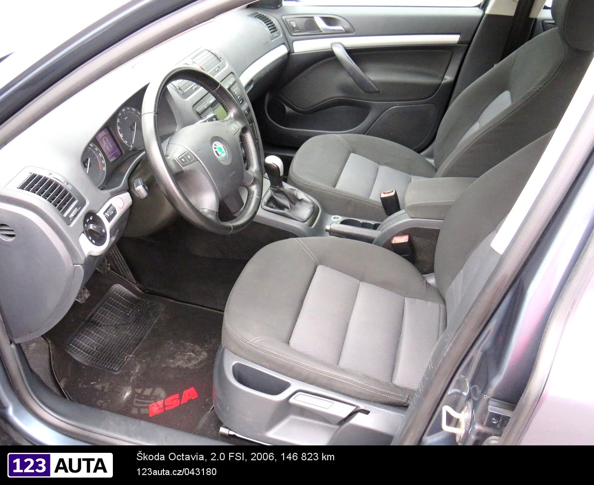 Škoda Octavia, 2006 - pohled č. 13