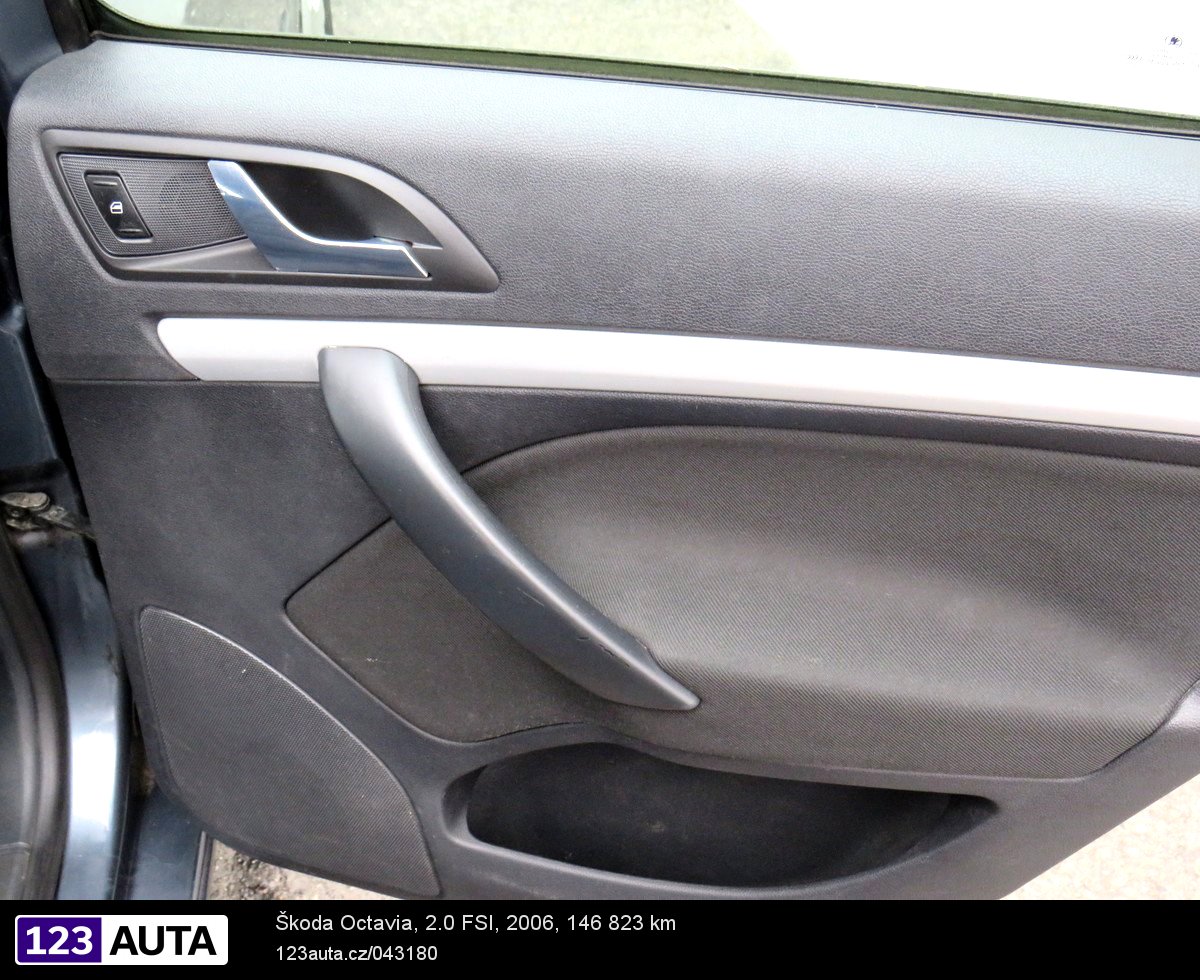 Škoda Octavia, 2006 - pohled č. 22