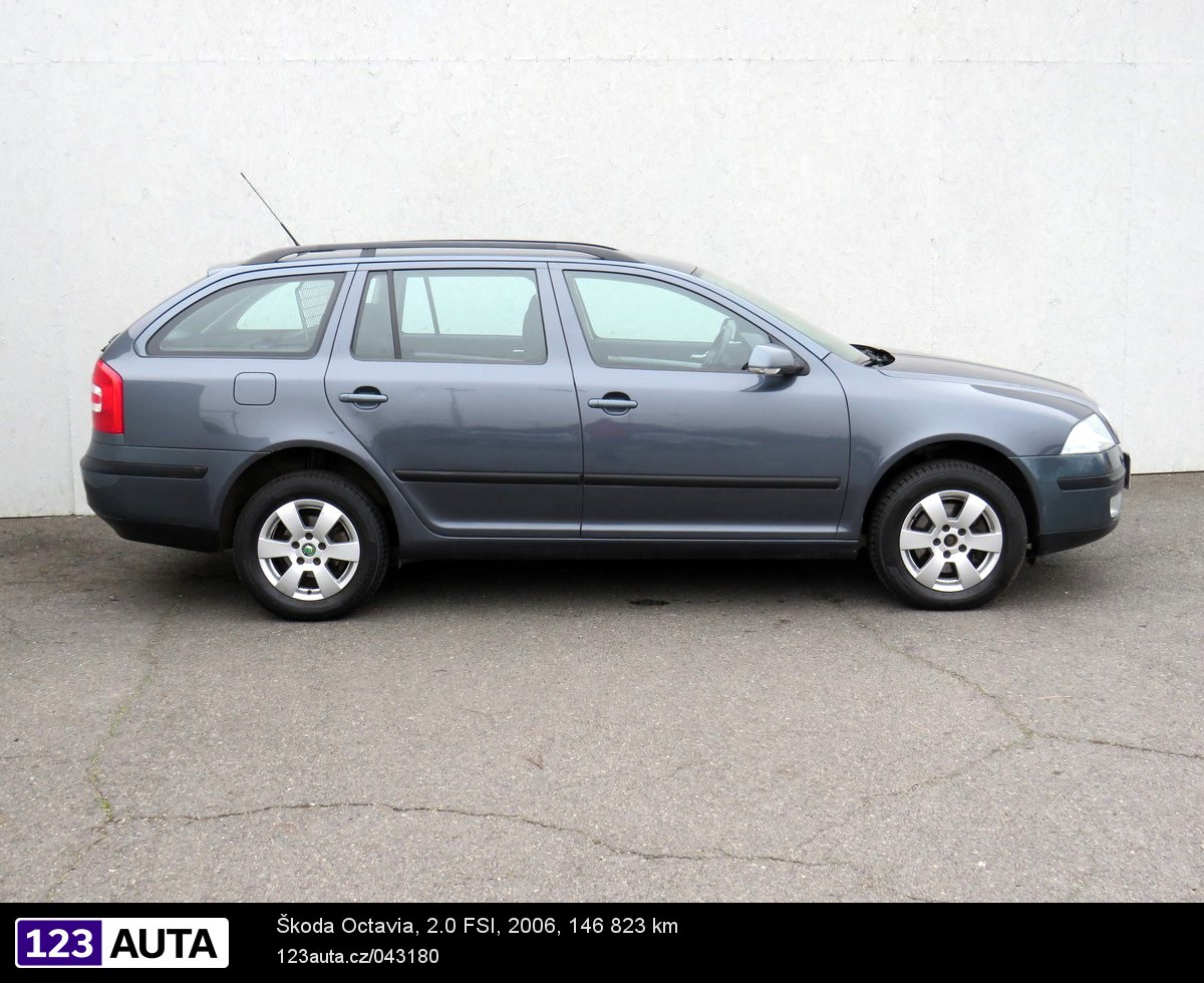 Škoda Octavia, 2006 - pohled č. 4