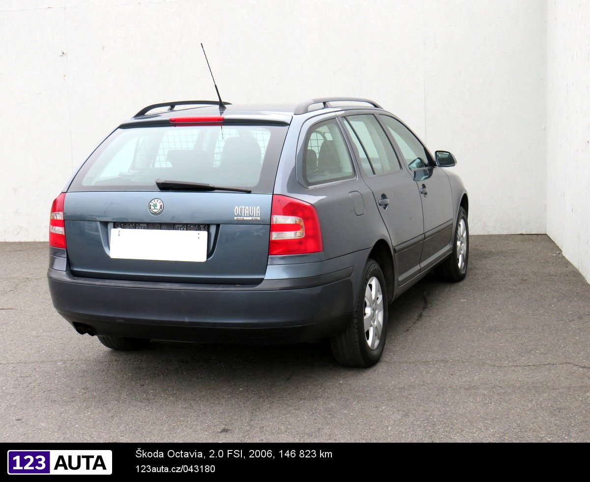 Škoda Octavia, 2006 - pohled č. 5