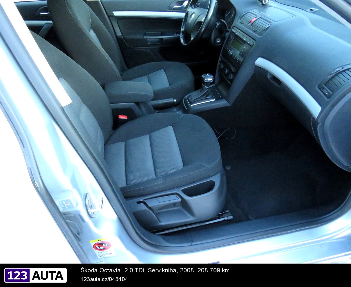Škoda Octavia, 2008 - pohled č. 16