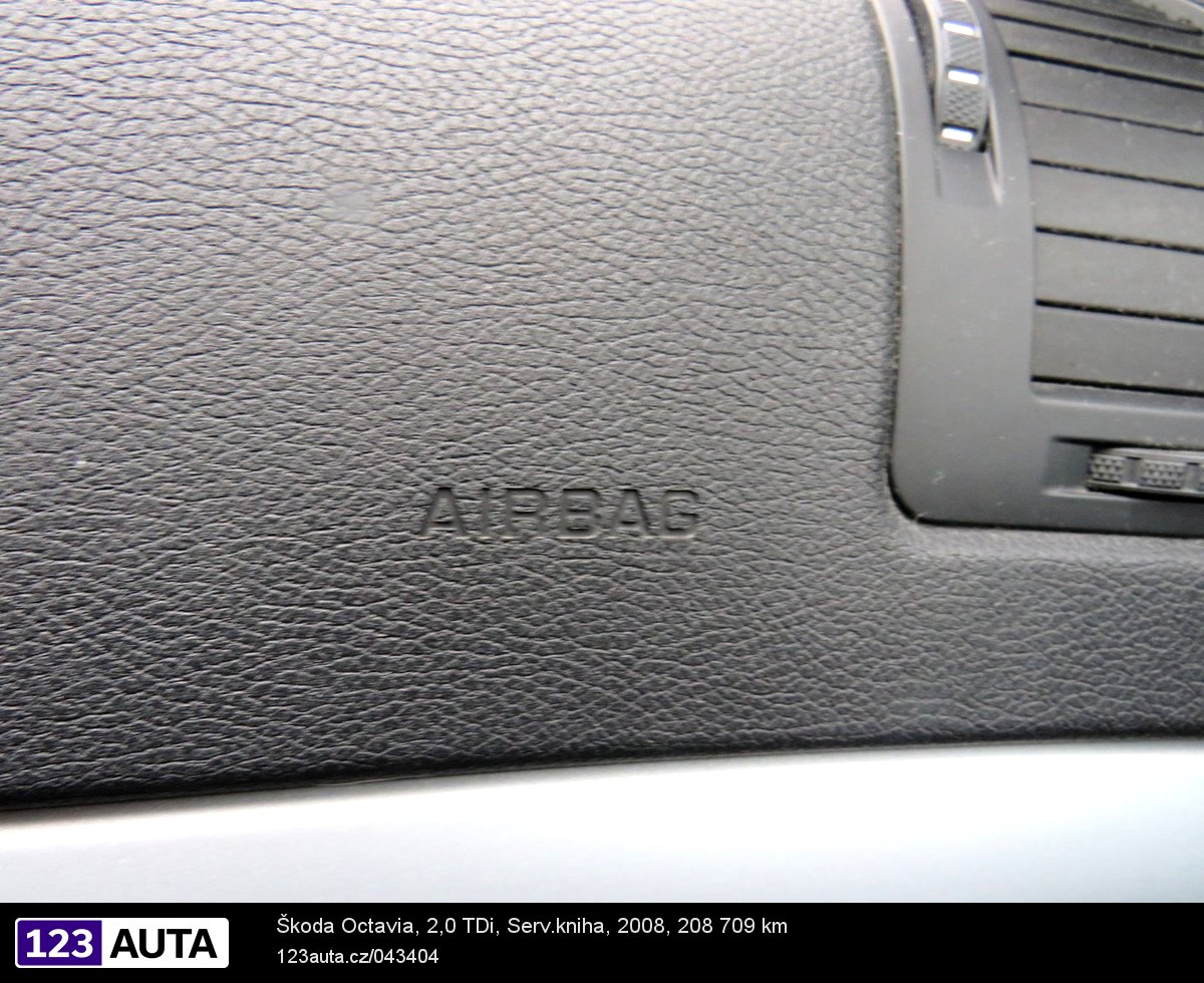 Škoda Octavia, 2008 - pohled č. 26