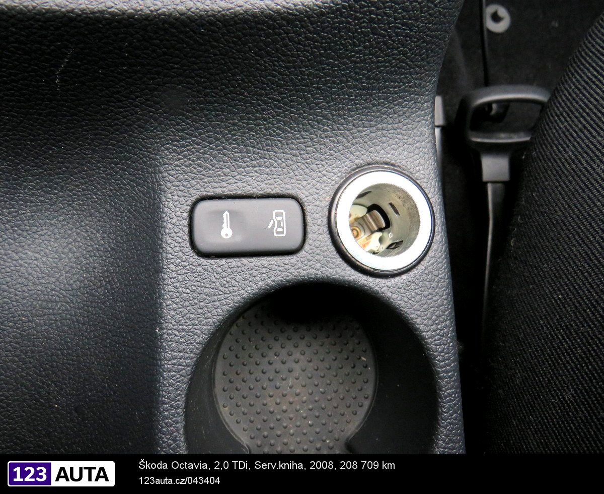 Škoda Octavia, 2008 - pohled č. 28