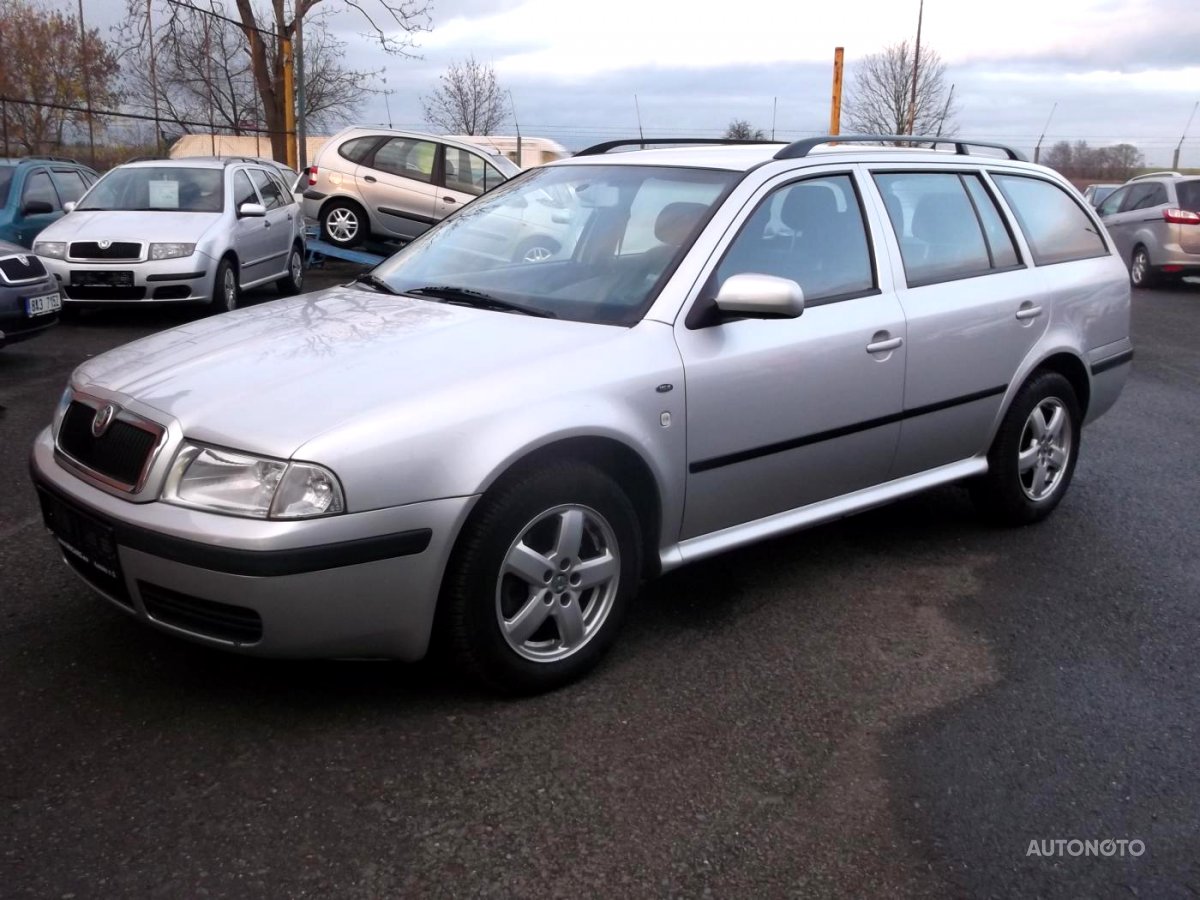 Škoda Octavia, 2004 - celkový pohled