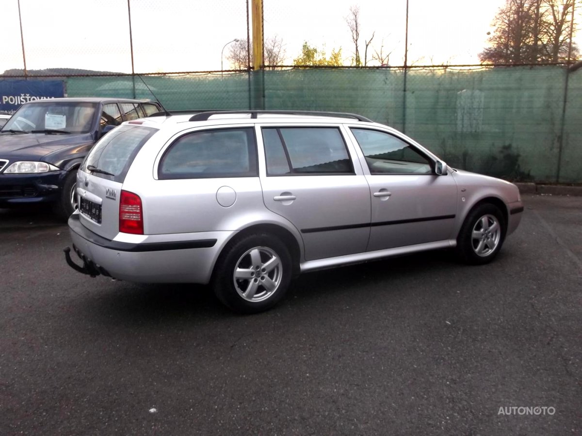 Škoda Octavia, 2004 - pohled č. 2