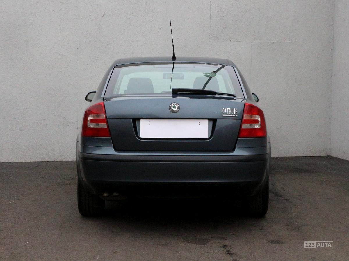Škoda Octavia II, 2007 - pohled č. 6