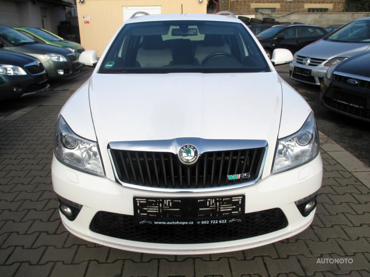 Škoda Octavia, 2011 - pohled č. 2
