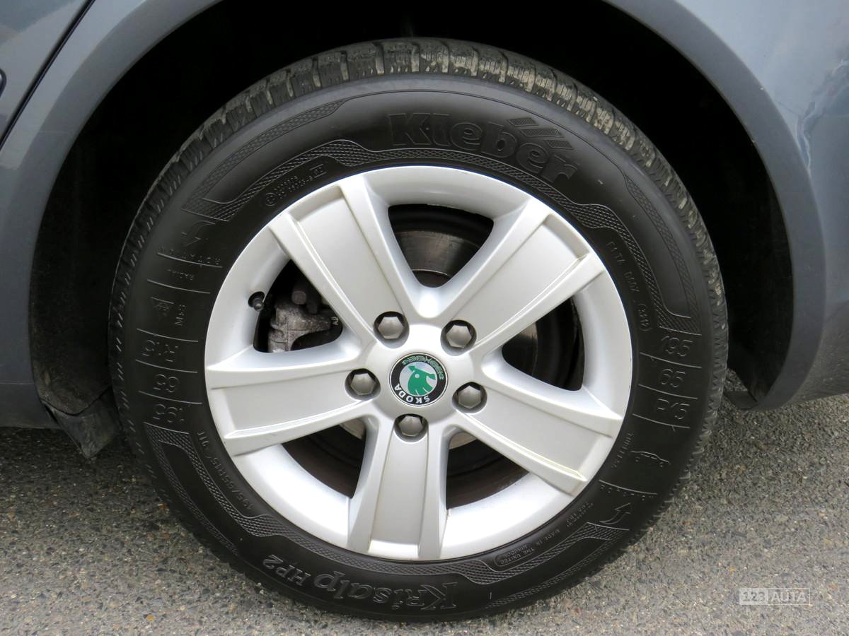 Škoda Octavia II, 2012 - pohled č. 11