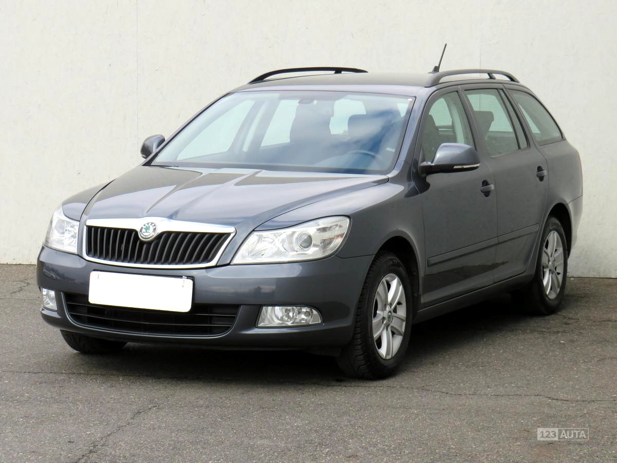 Škoda Octavia II, 2012 - pohled č. 3