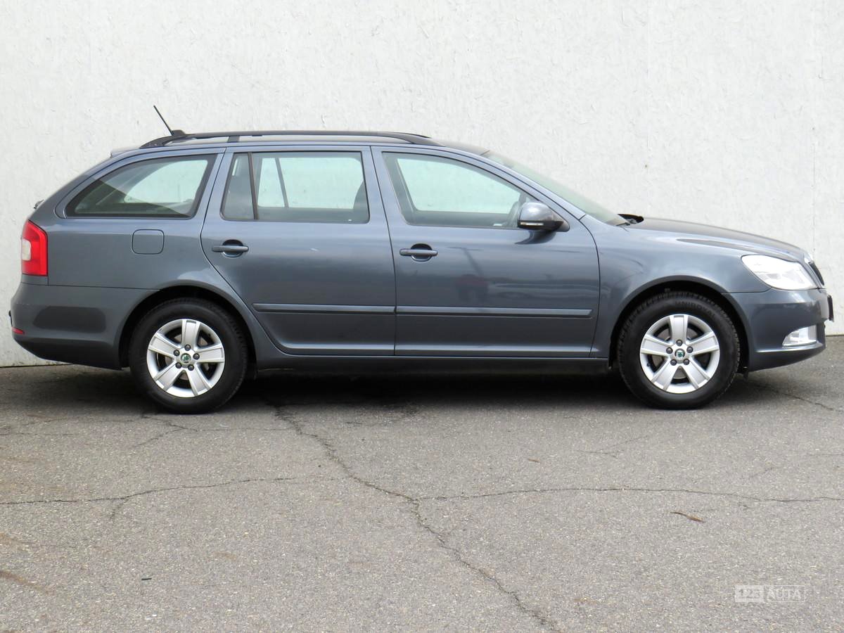 Škoda Octavia II, 2012 - pohled č. 4