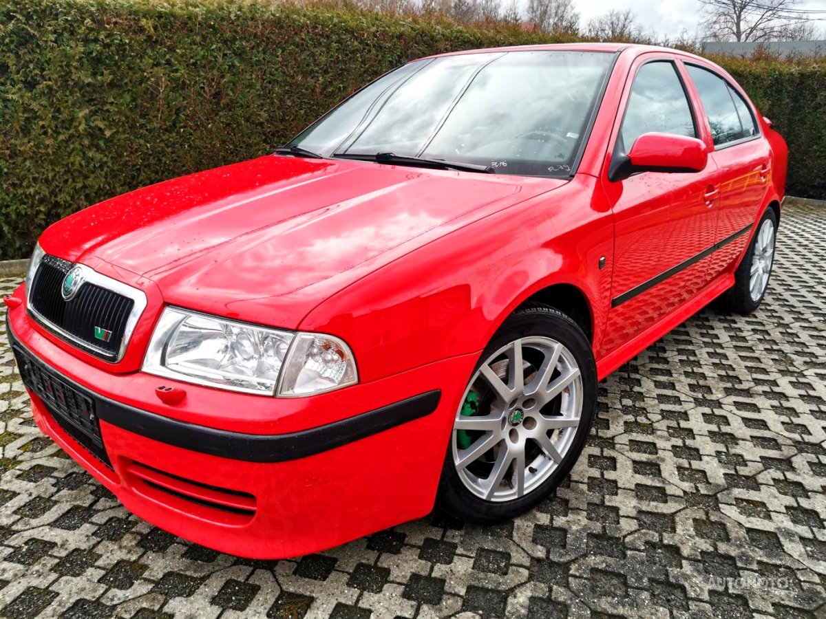 Škoda Octavia, 2002 - celkový pohled