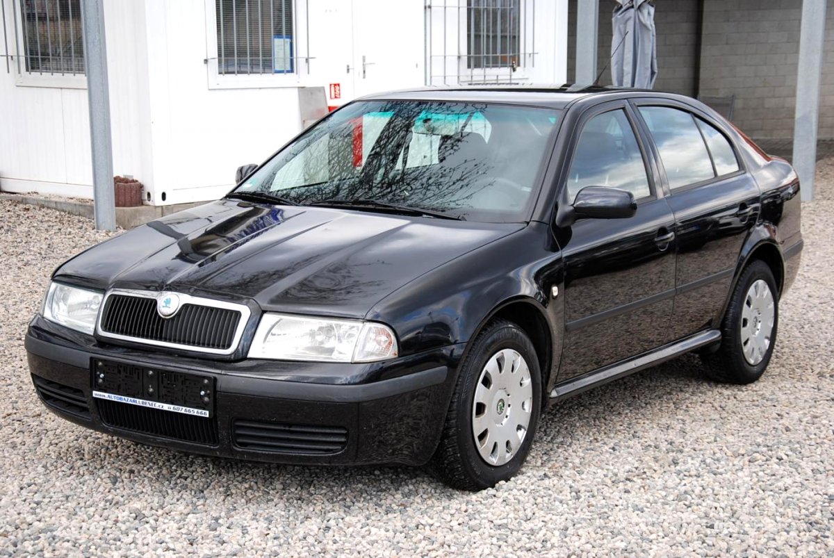 Škoda Octavia, 2004 - celkový pohled