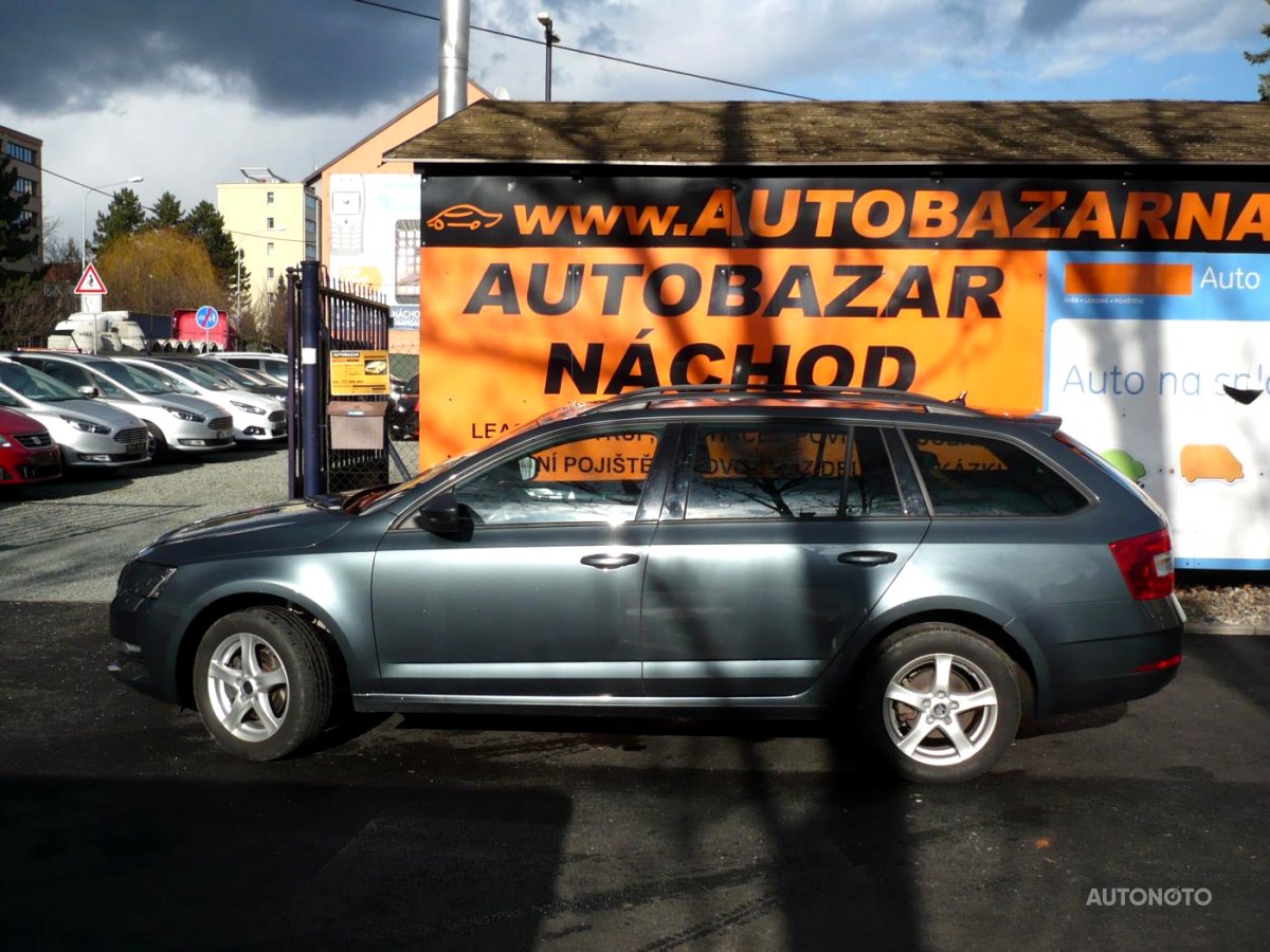Škoda Octavia, 2018 - pohled č. 2