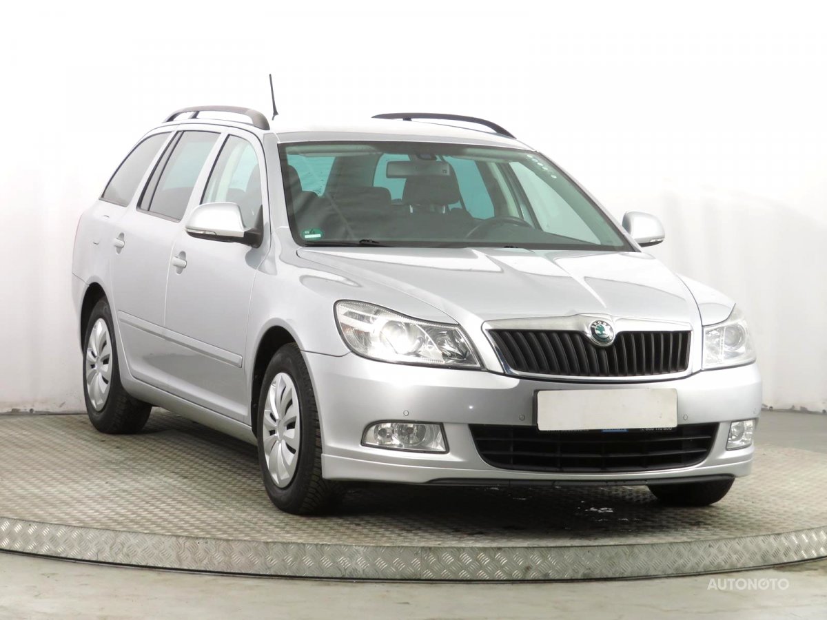 Škoda Octavia, 2011 - celkový pohled