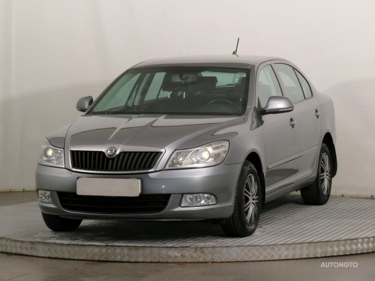 Škoda Octavia, 2012 - pohled č. 3