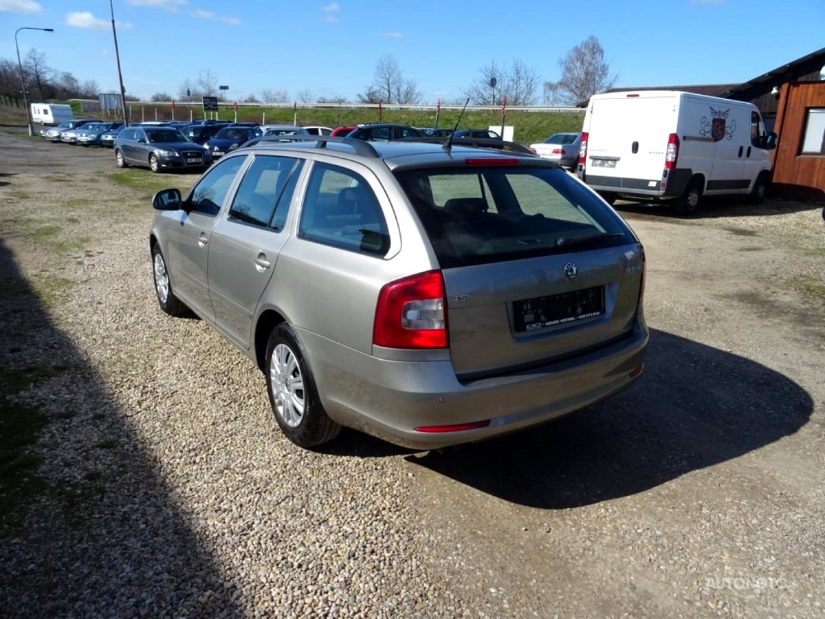 Škoda Octavia, 2009 - pohled č. 3