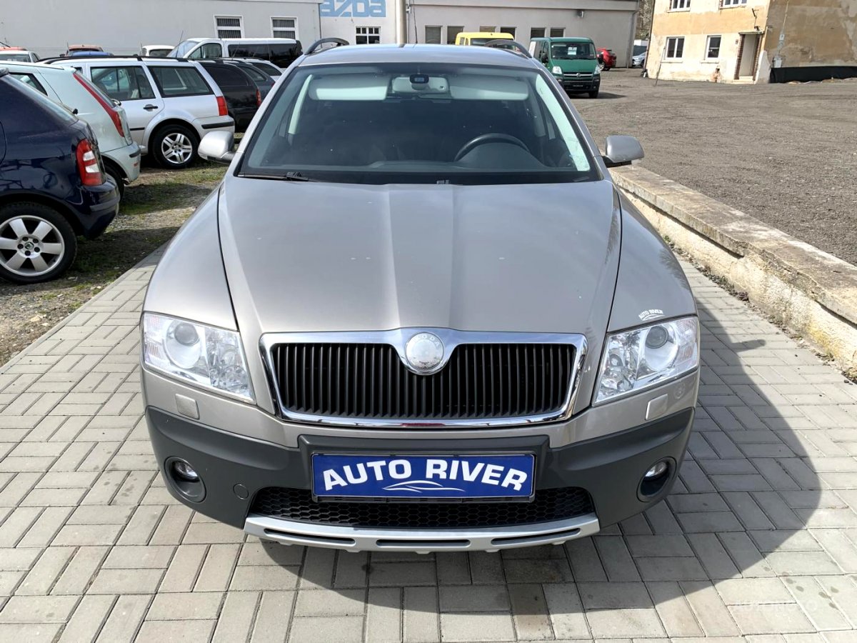 Škoda Octavia, 2008 - pohled č. 2