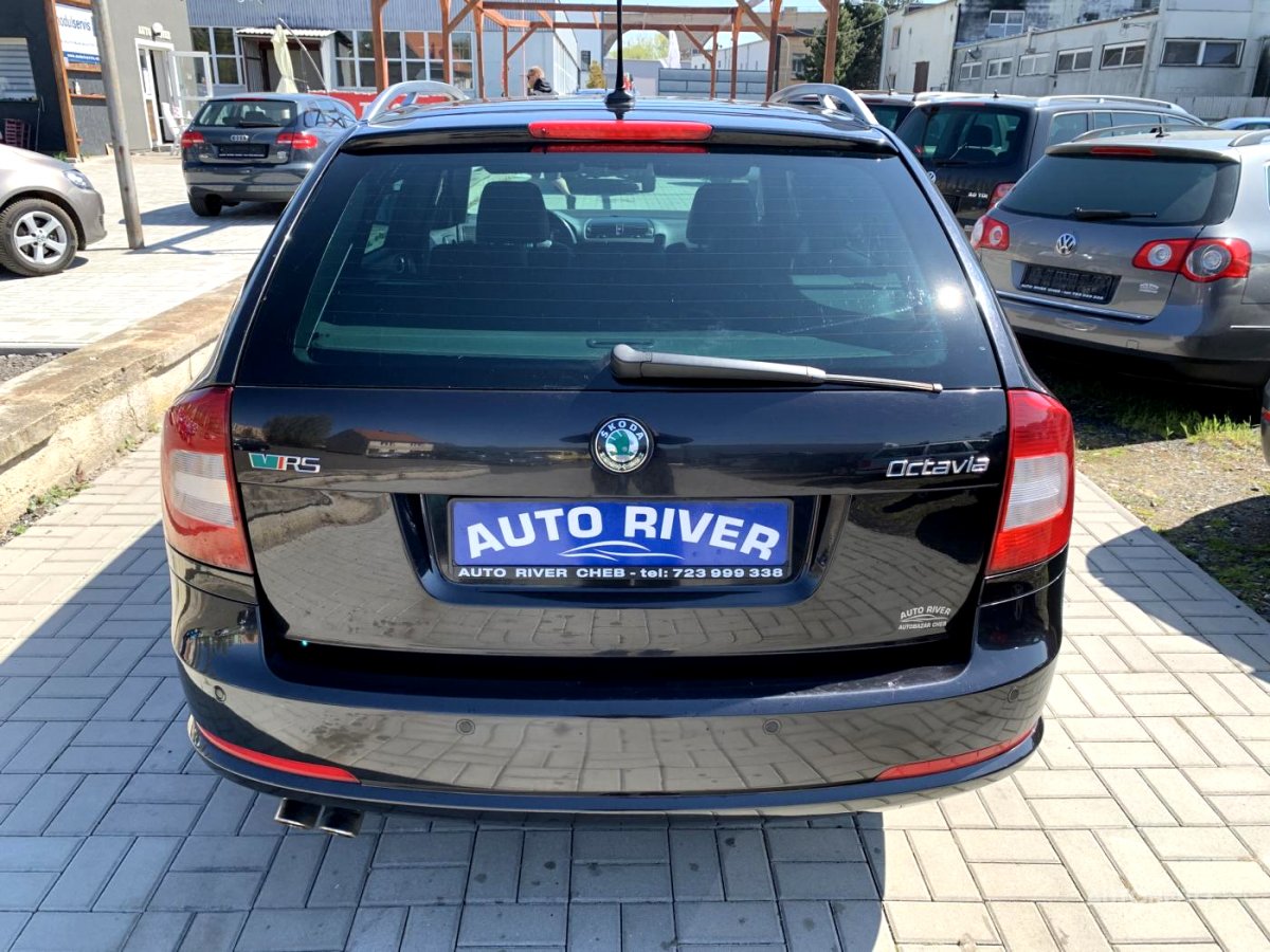 Škoda Octavia, 2012 - pohled č. 3