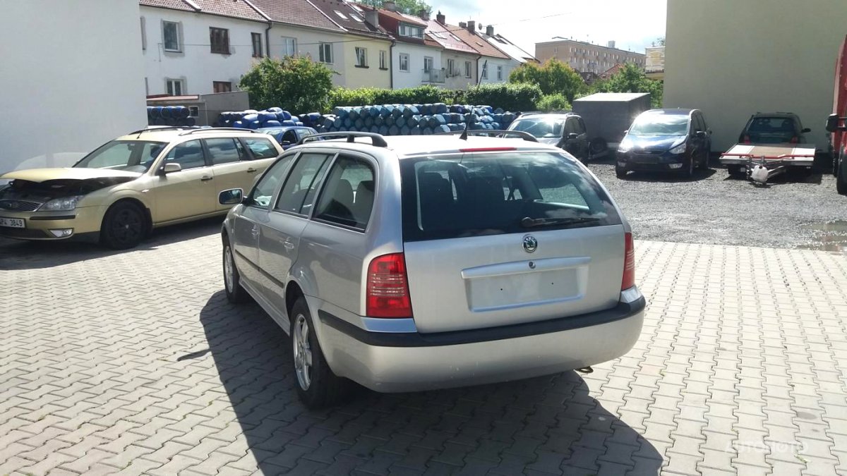 Škoda Octavia, 2004 - pohled č. 3