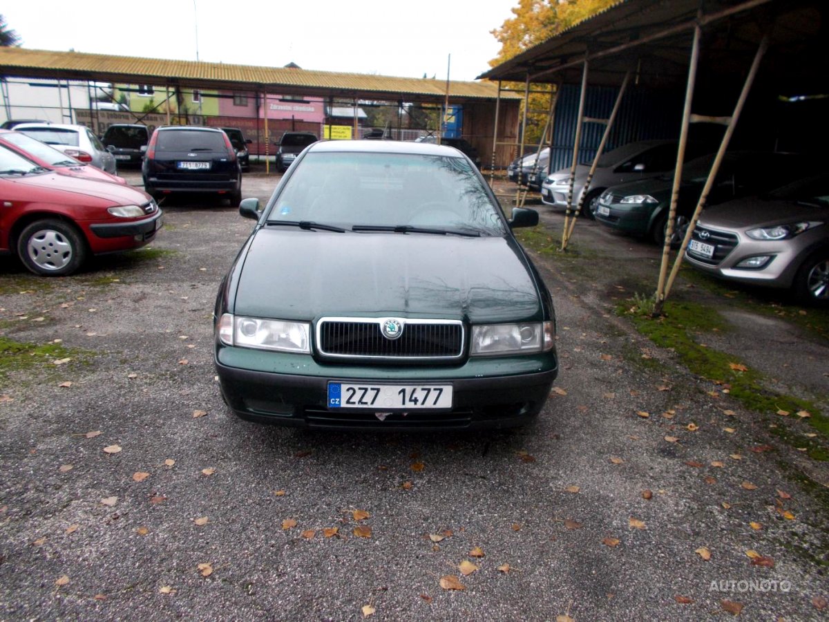 Škoda Octavia, 2000 - celkový pohled