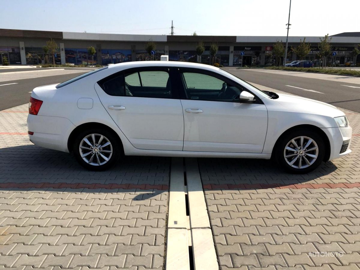 Škoda Octavia, 2014 - pohled č. 2