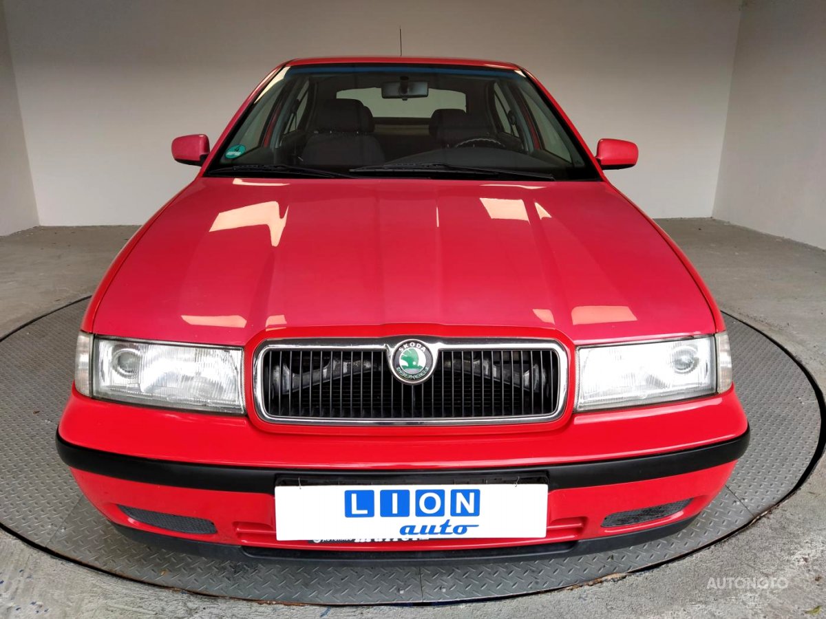 Škoda Octavia, 1998 - pohled č. 2