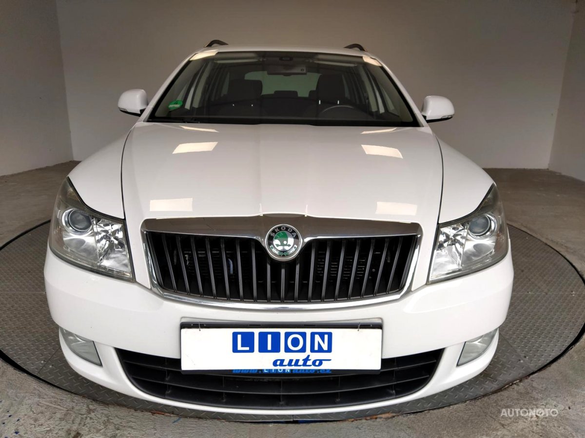 Škoda Octavia, 2009 - pohled č. 2