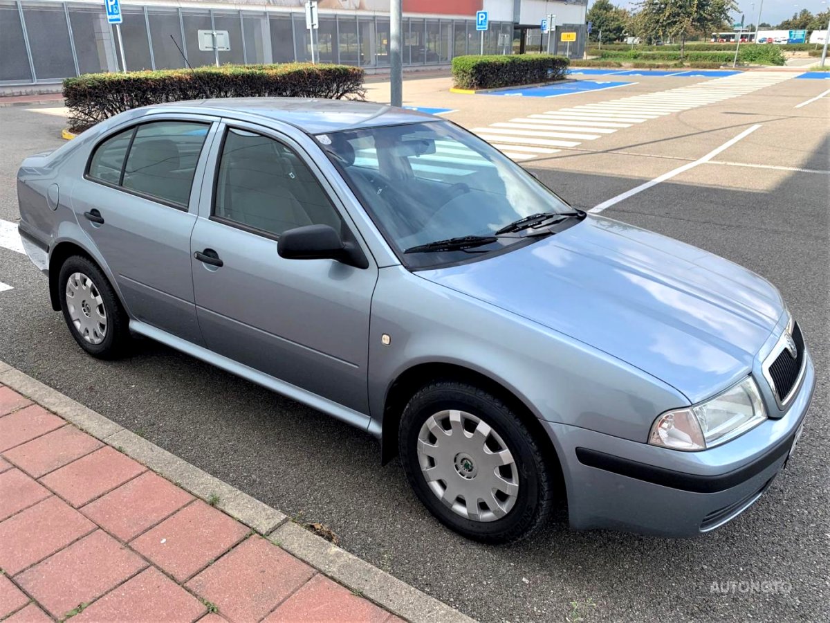 Škoda Octavia, 2002 - pohled č. 3