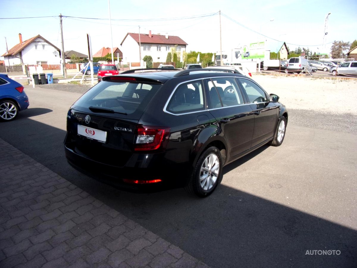 Škoda Octavia, 2018 - pohled č. 3