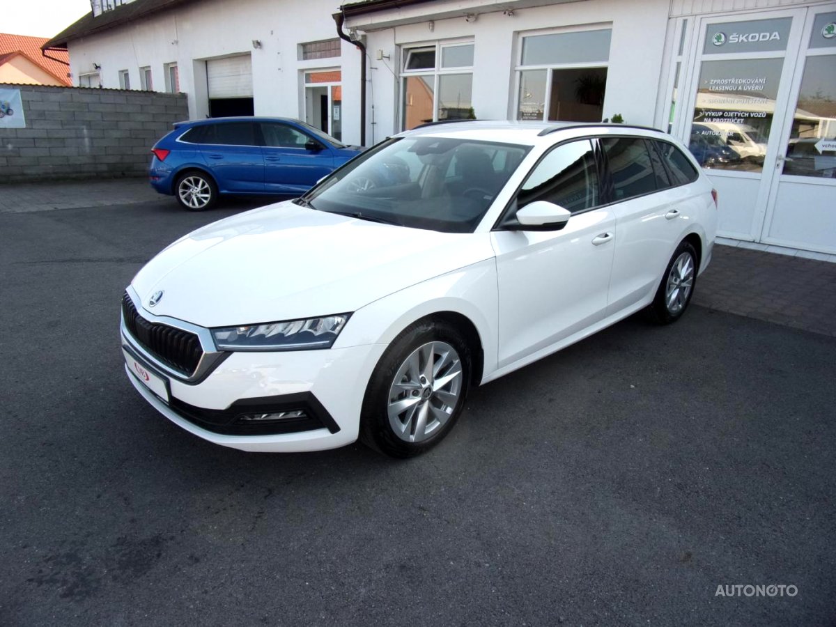 Škoda Octavia, 2020 - pohled č. 2