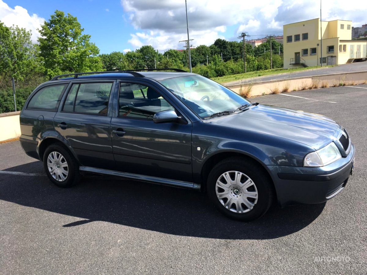 Škoda Octavia, 2004 - pohled č. 2
