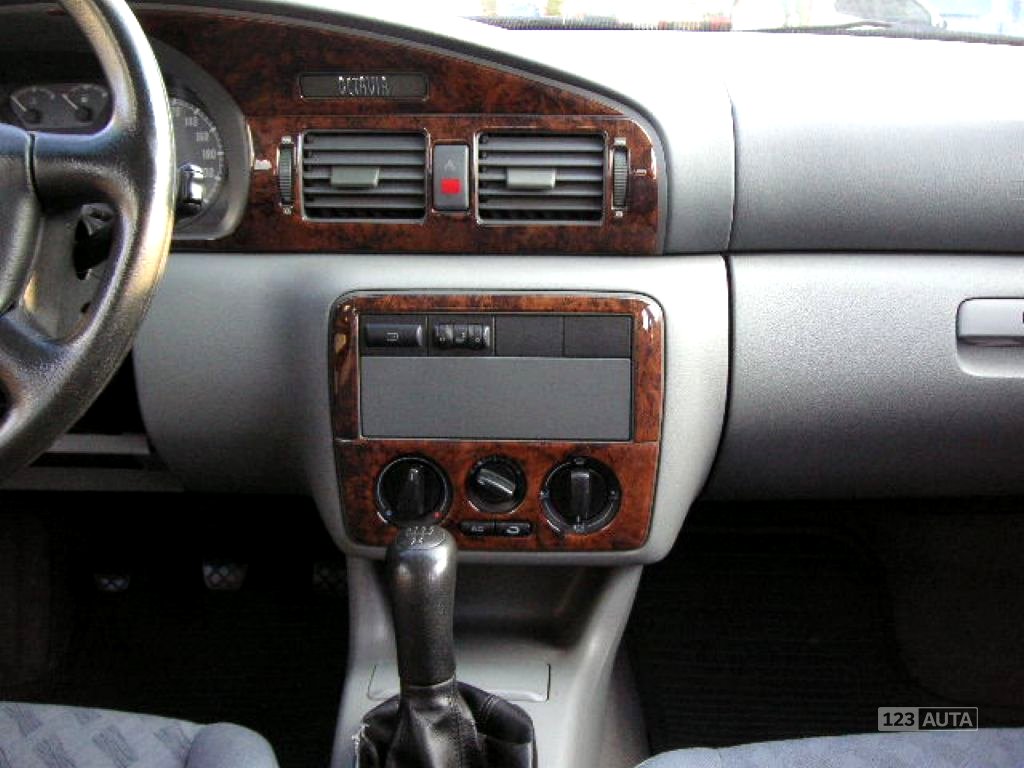 Škoda Octavia, 1998 - pohled č. 12