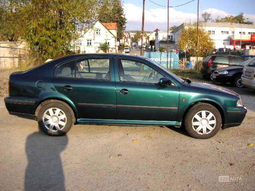 Škoda Octavia, 1998 - pohled č. 3