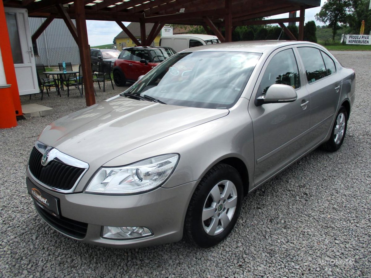 Škoda Octavia, 2012 - pohled č. 2