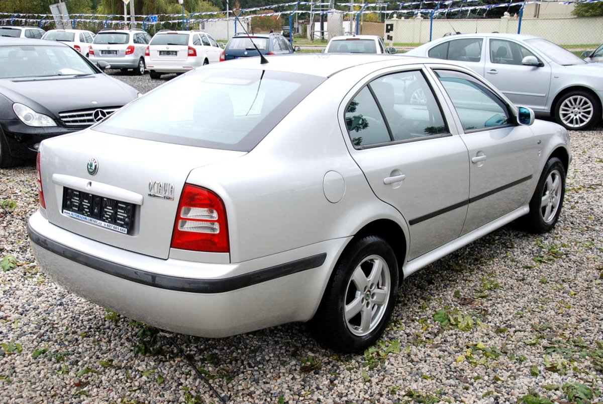 Škoda Octavia, 2003 - pohled č. 3