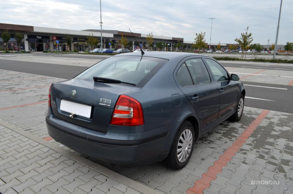 Škoda Octavia, 2004 - pohled č. 3