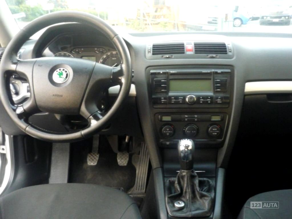 Škoda Octavia, 2007 - pohled č. 11