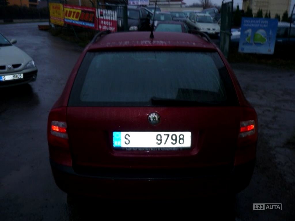 Škoda Octavia, 2006 - pohled č. 13