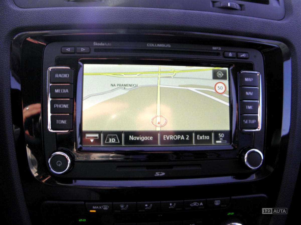 Škoda Octavia, 2012 - pohled č. 10