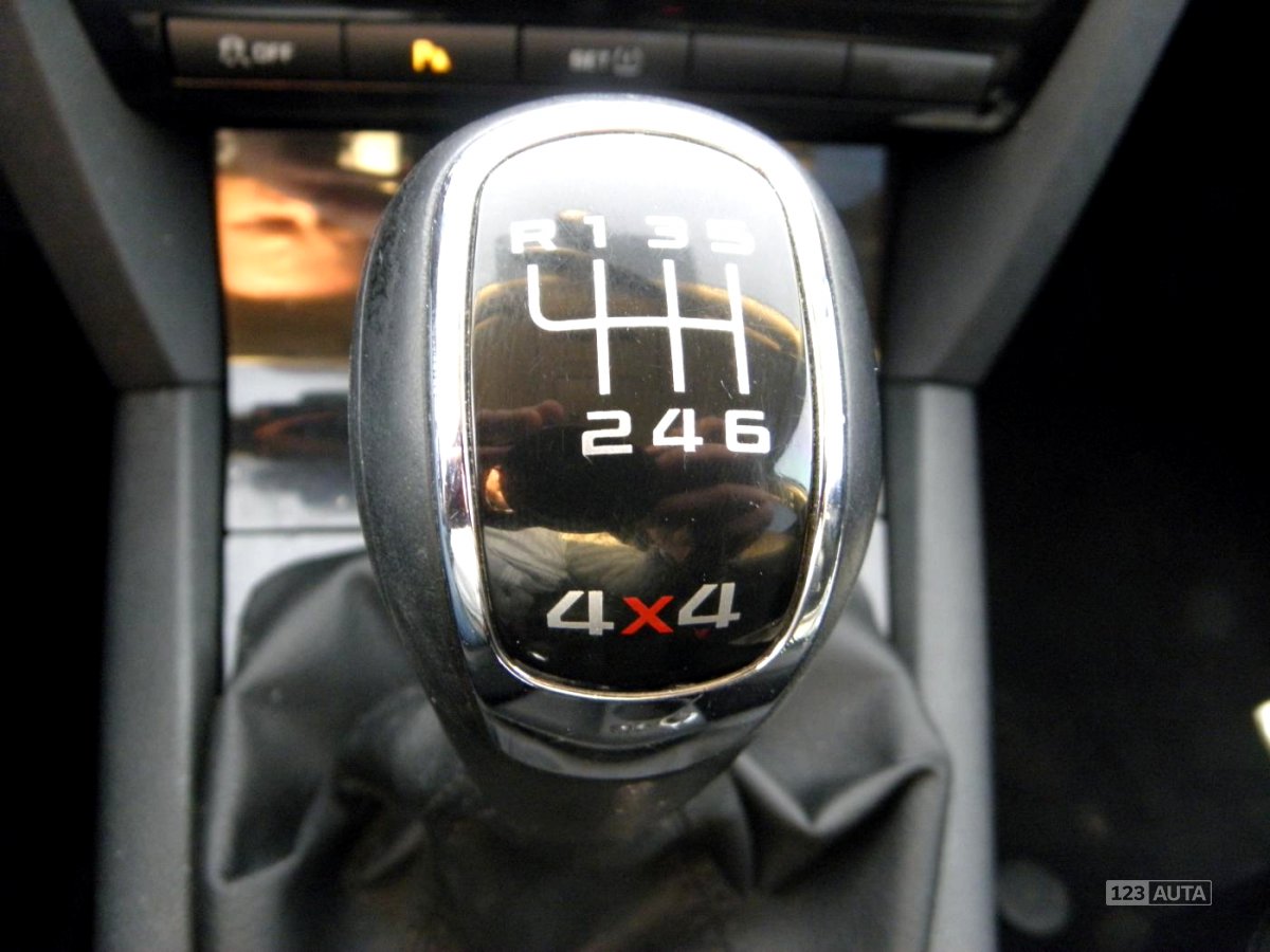 Škoda Octavia, 2012 - pohled č. 13