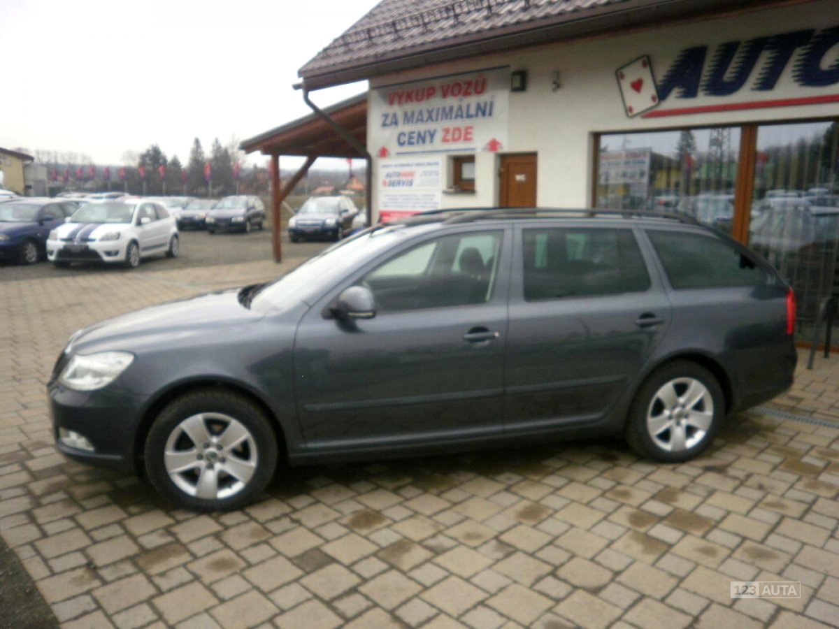 Škoda Octavia, 2010 - pohled č. 6
