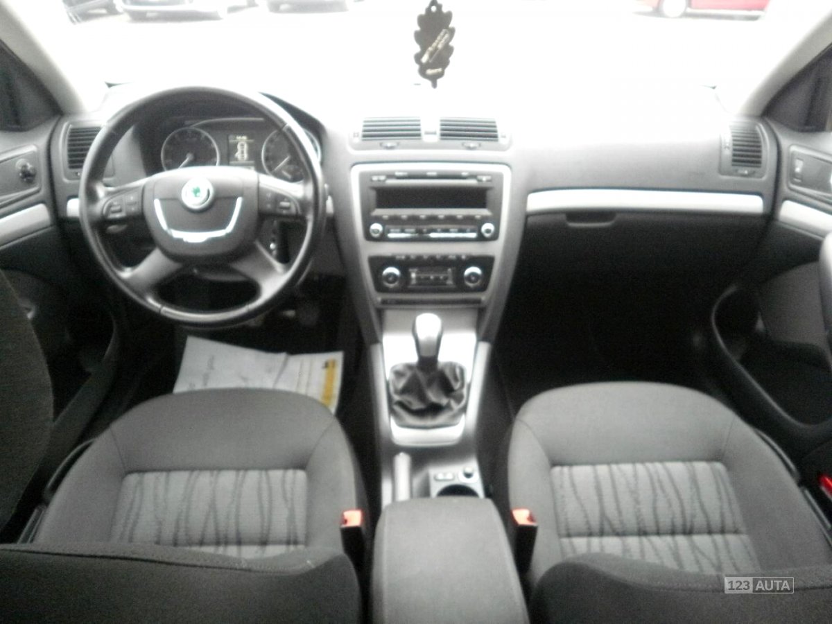 Škoda Octavia, 2010 - pohled č. 7