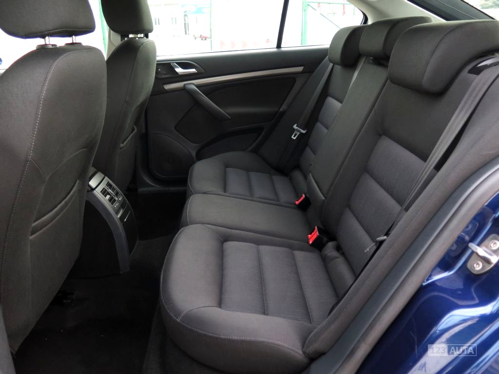 Škoda Octavia, 2008 - pohled č. 12