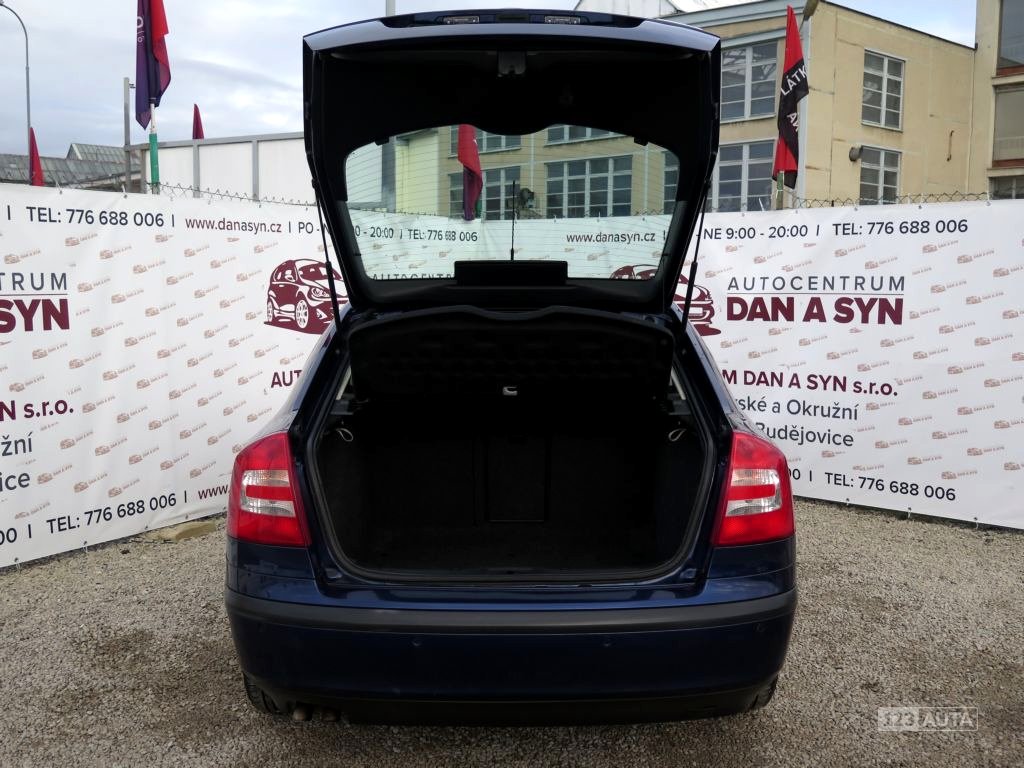 Škoda Octavia, 2008 - pohled č. 13