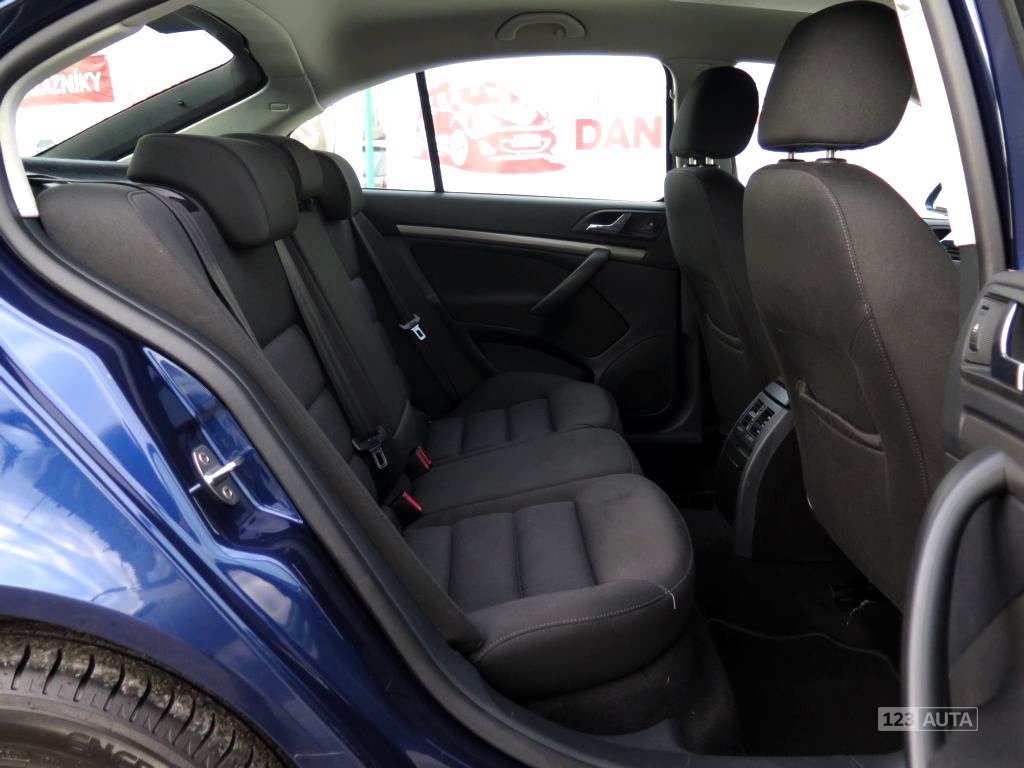 Škoda Octavia, 2008 - pohled č. 14