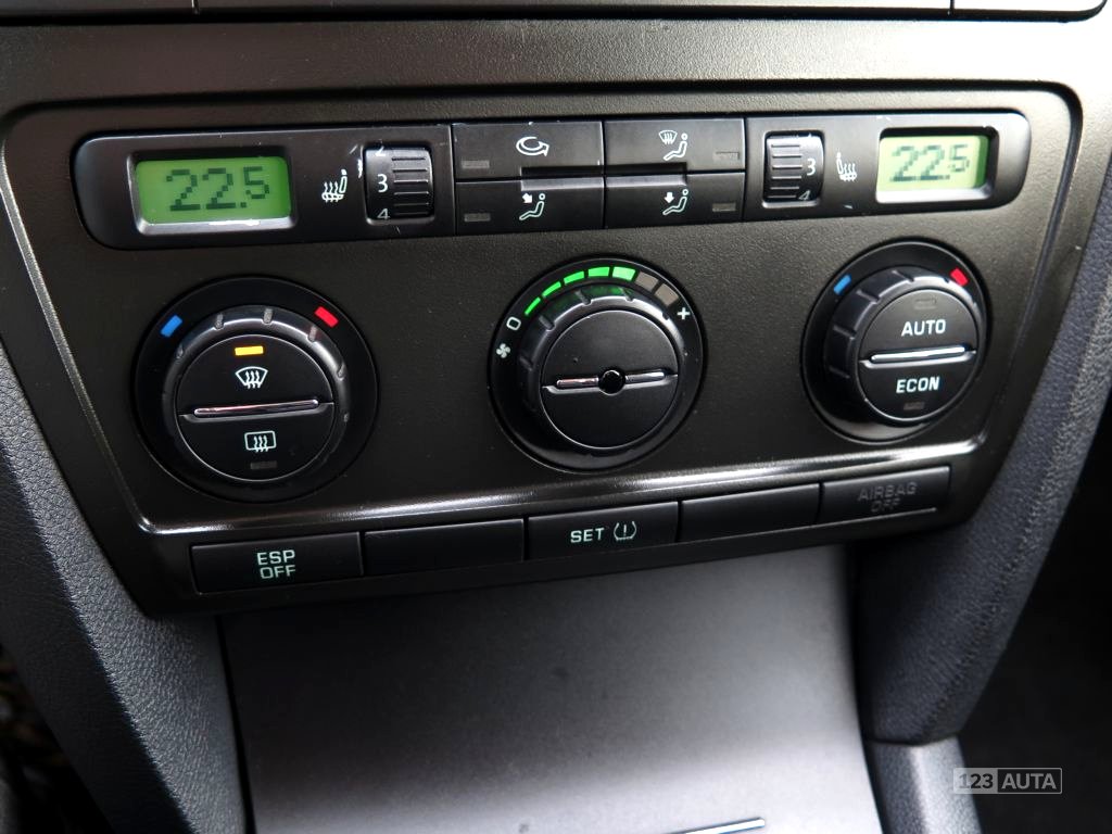 Škoda Octavia, 2008 - pohled č. 20