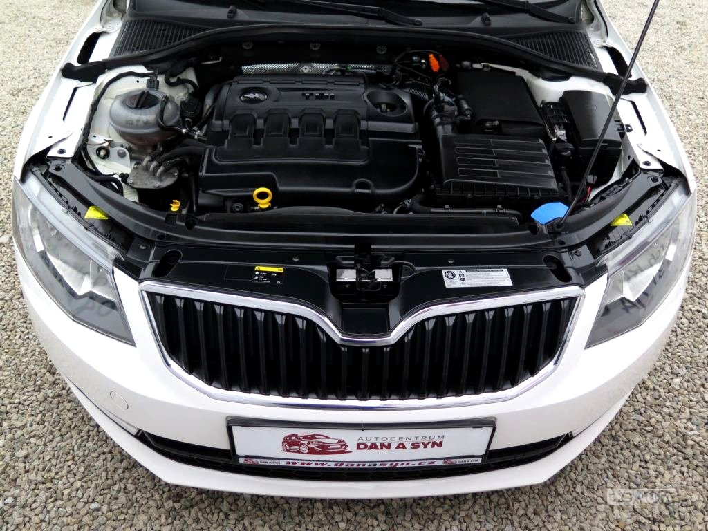 Škoda Octavia, 2013 - pohled č. 10