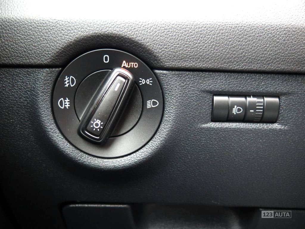 Škoda Octavia, 2013 - pohled č. 18