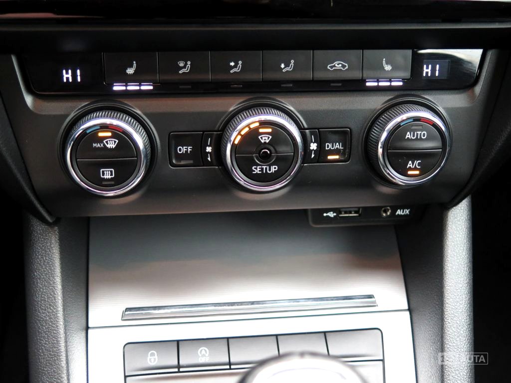 Škoda Octavia, 2013 - pohled č. 21